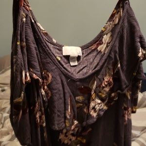 14 and union cold shoulder top